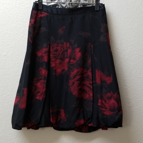 Ann Taylor Dresses & Skirts - Ann Taylor Silk/Wool Blend Skirt